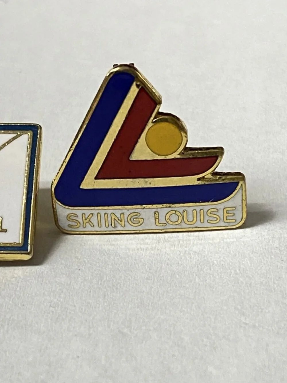 Lake Louise Canada Ski Resort Skiing Louise Pin & Trees Are Hell LOT 2